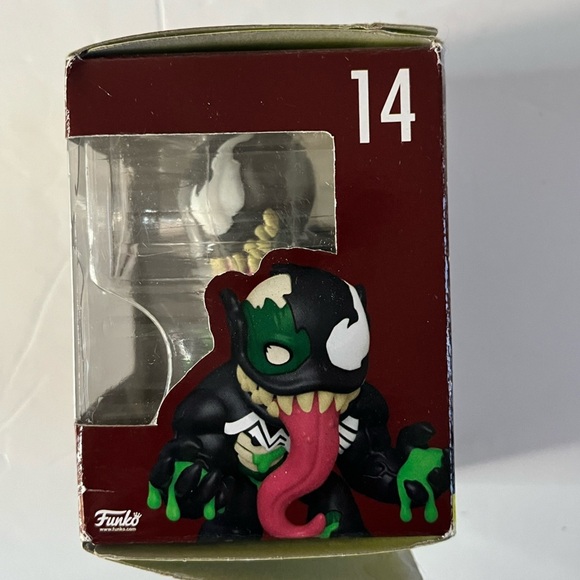Funko Marvel Zombies Venom Mini Bobblehead Figure #14 - Picture 3 of 9